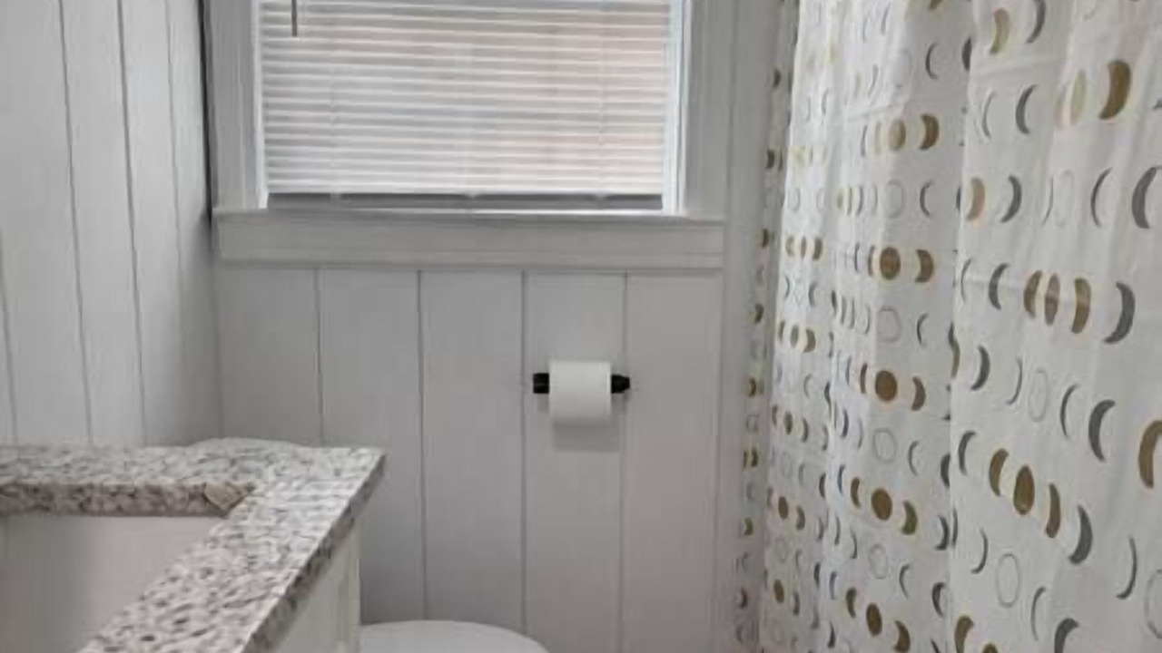 Photo of Bathroom in Albany