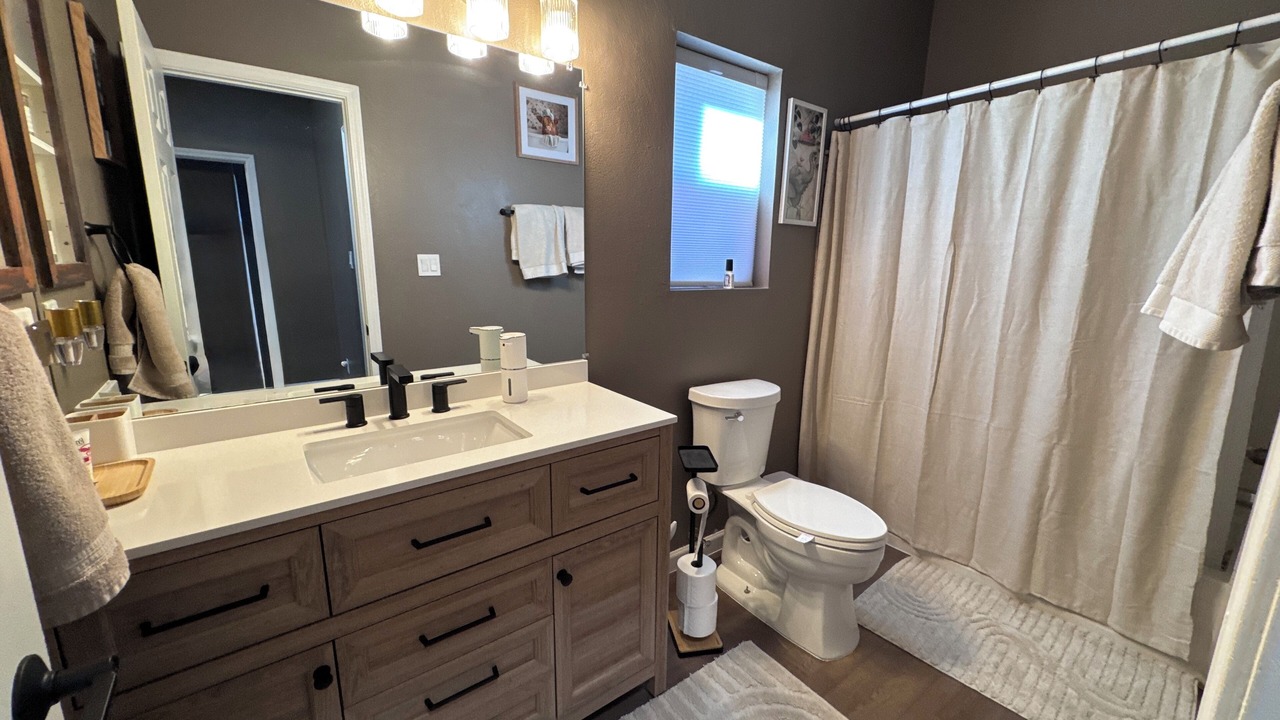 Photo of Bathroom in Westgate Heights