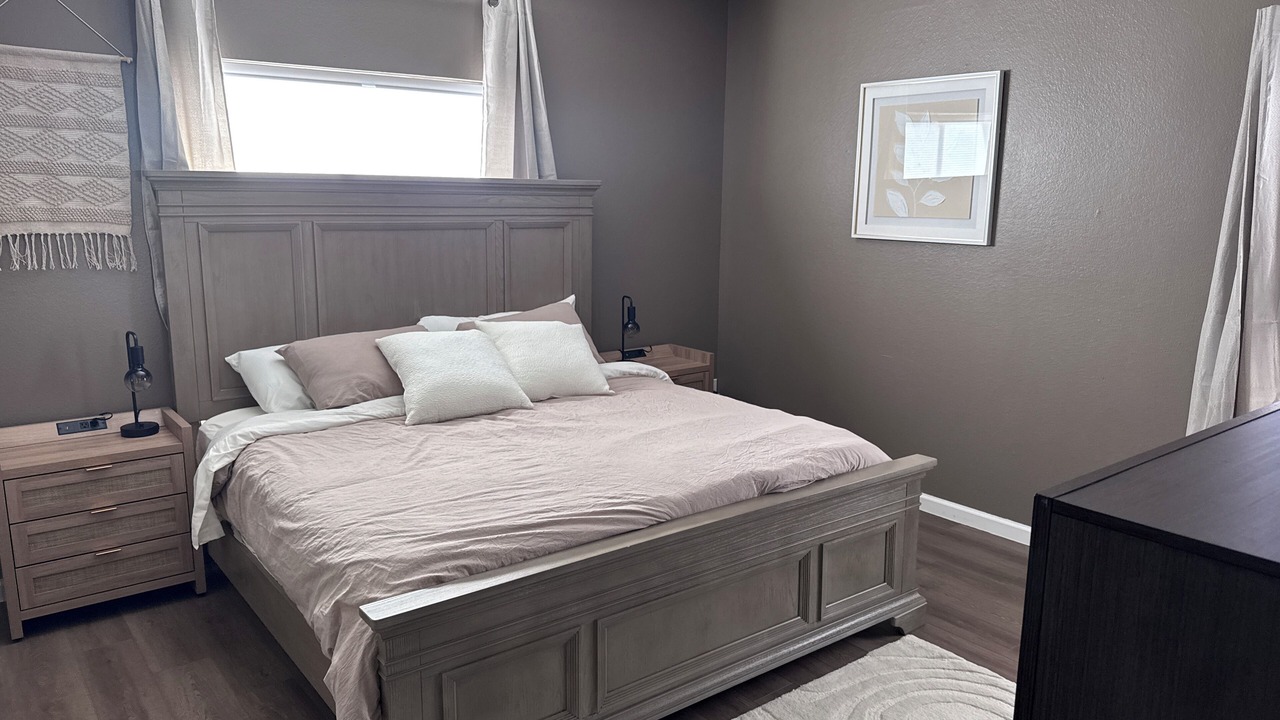 Photo of Bedroom in Westgate Heights