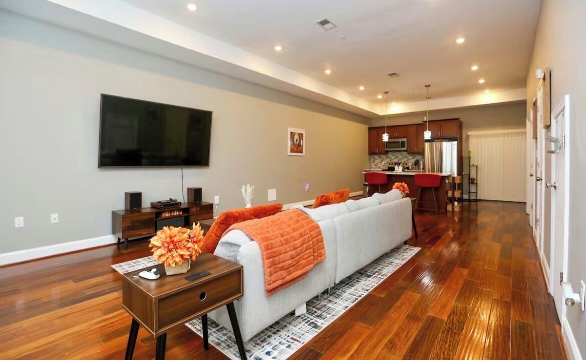Photo of Livingroom in Anacostia