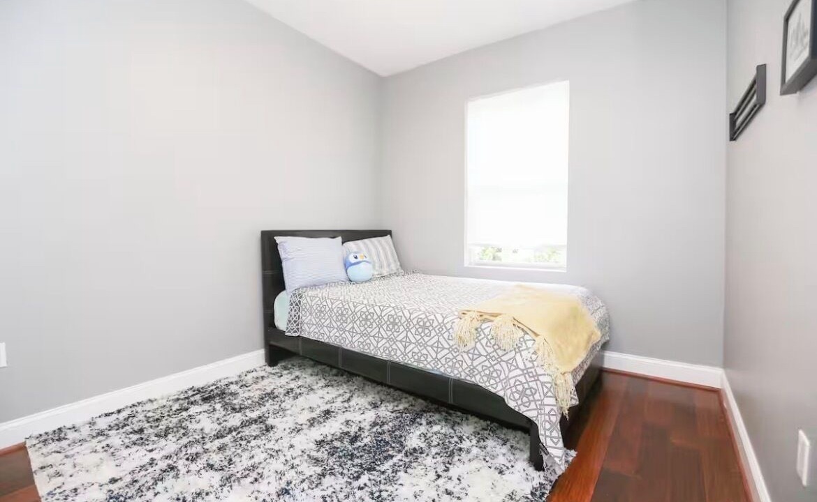 Photo of Bedroom in Anacostia