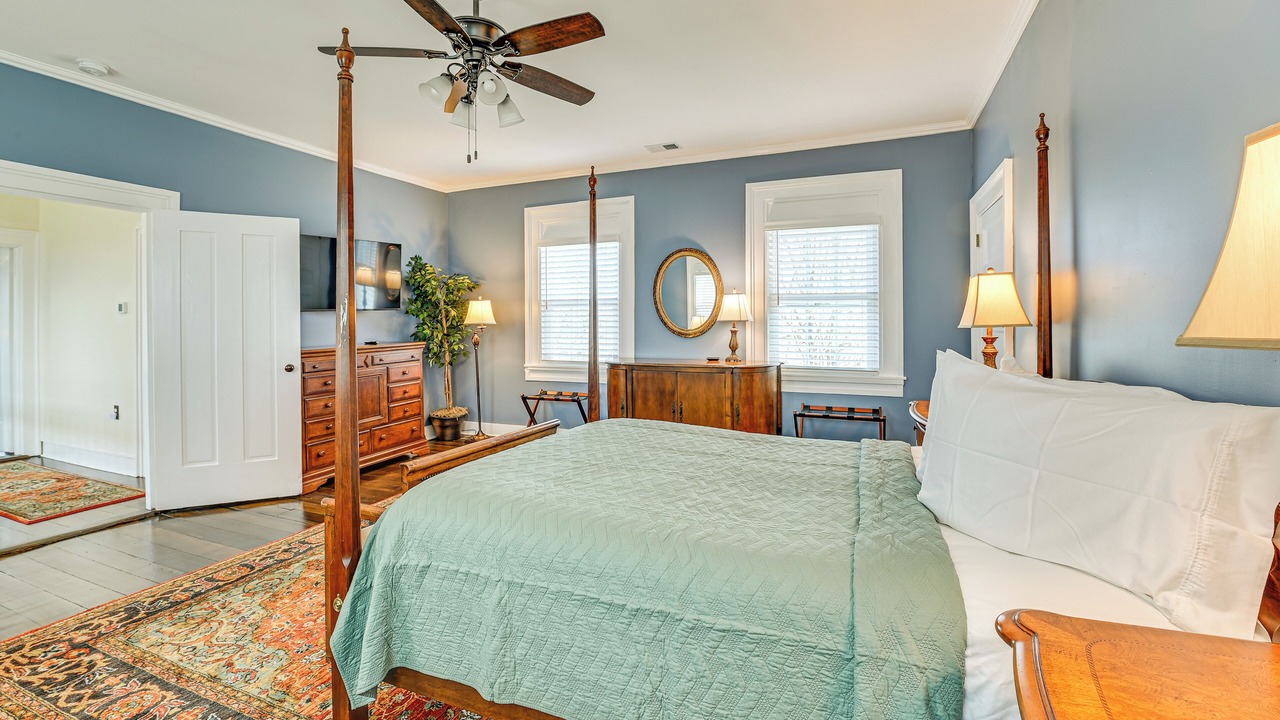 Photo of Bedroom in Taylorsville