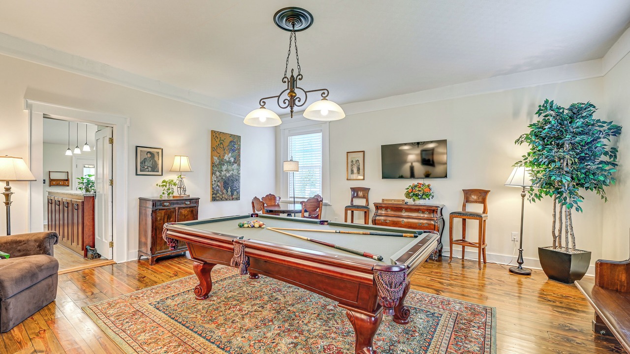 Photo of Outdoor in Taylorsville