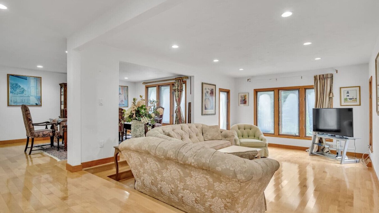 Photo of Livingroom in Lincoln