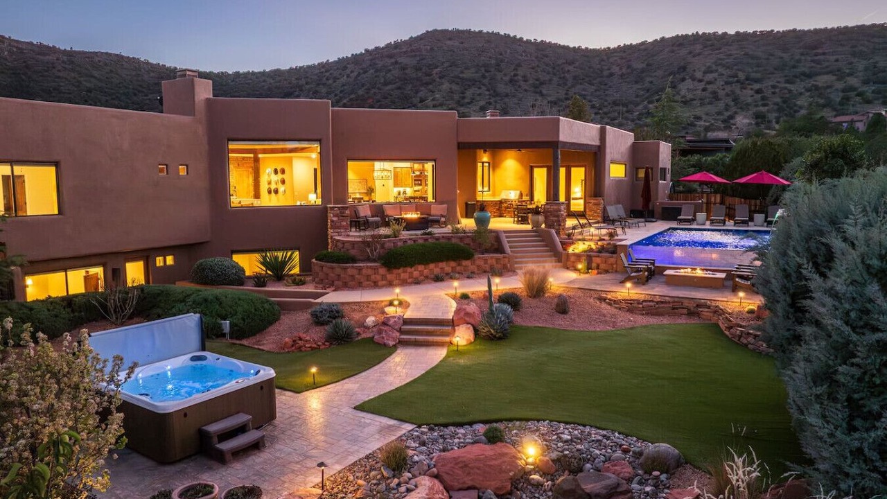 Photo of Outdoor in Oak Creek