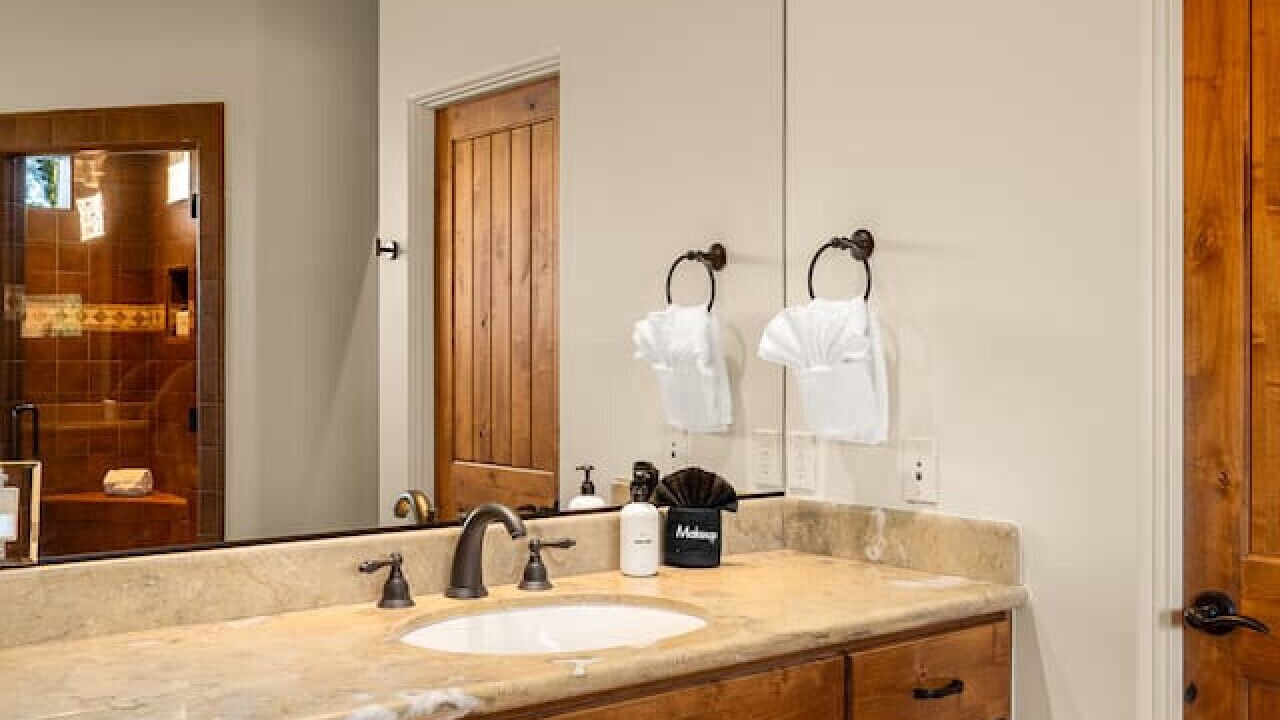 Photo of Bathroom in Oak Creek