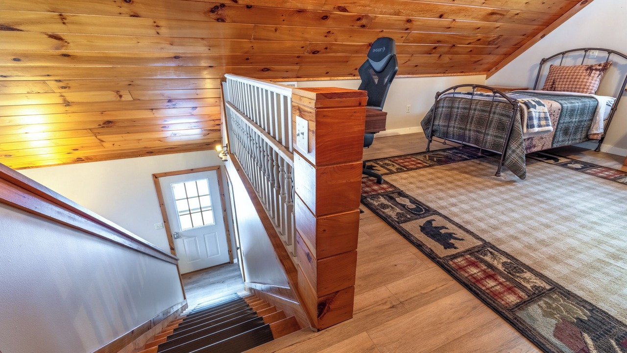 Photo of Bedroom in Warrensburg