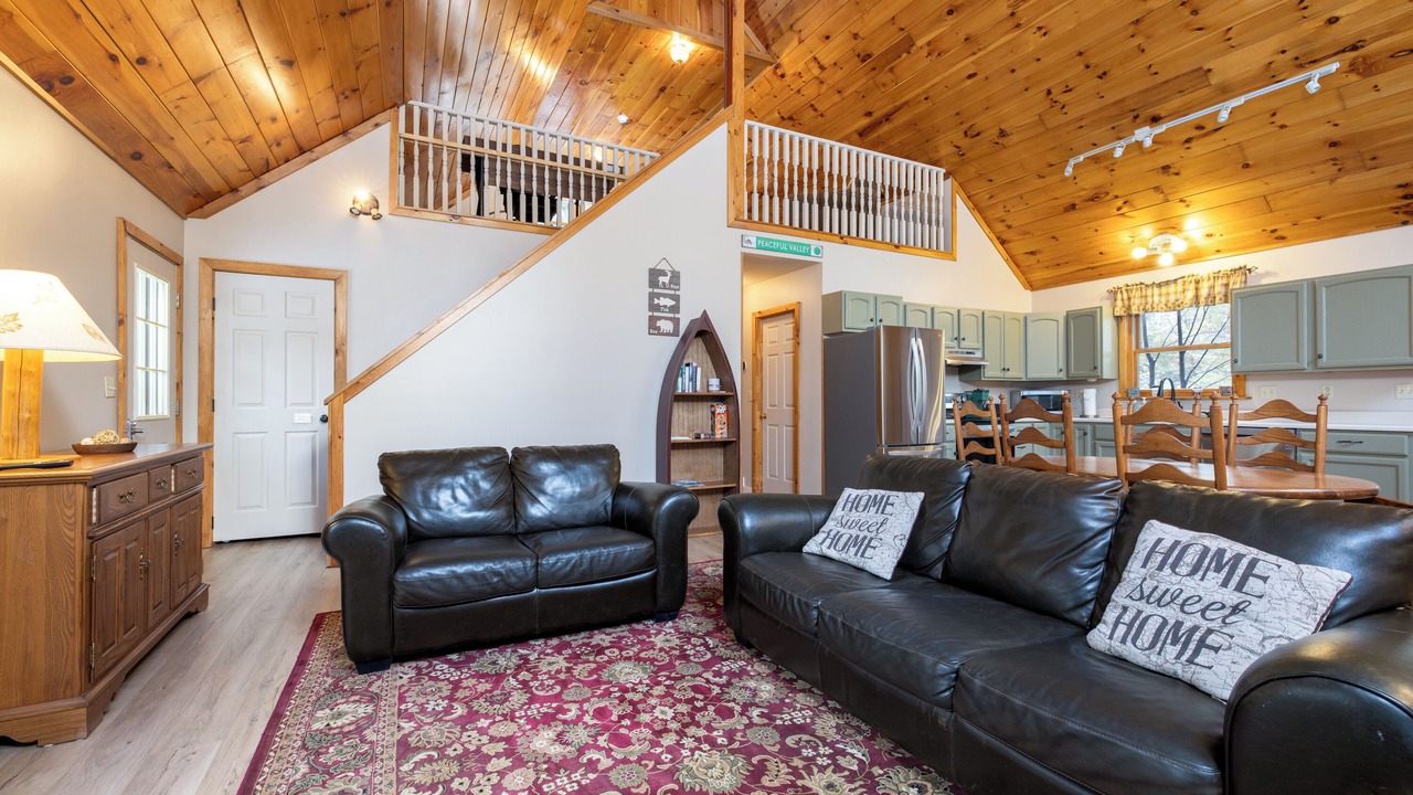 Photo of Livingroom in Warrensburg