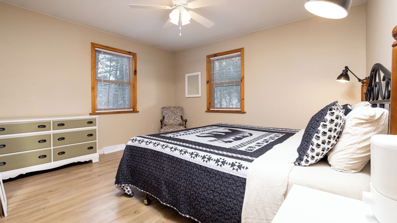 Photo of Bedroom in Warrensburg