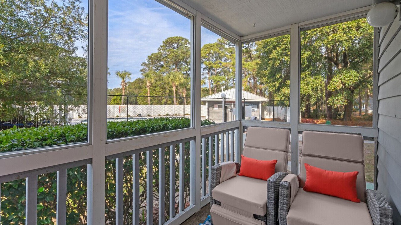 Photo of Patio Balcony in Calabash