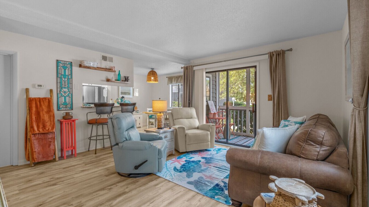 Photo of Livingroom in Calabash