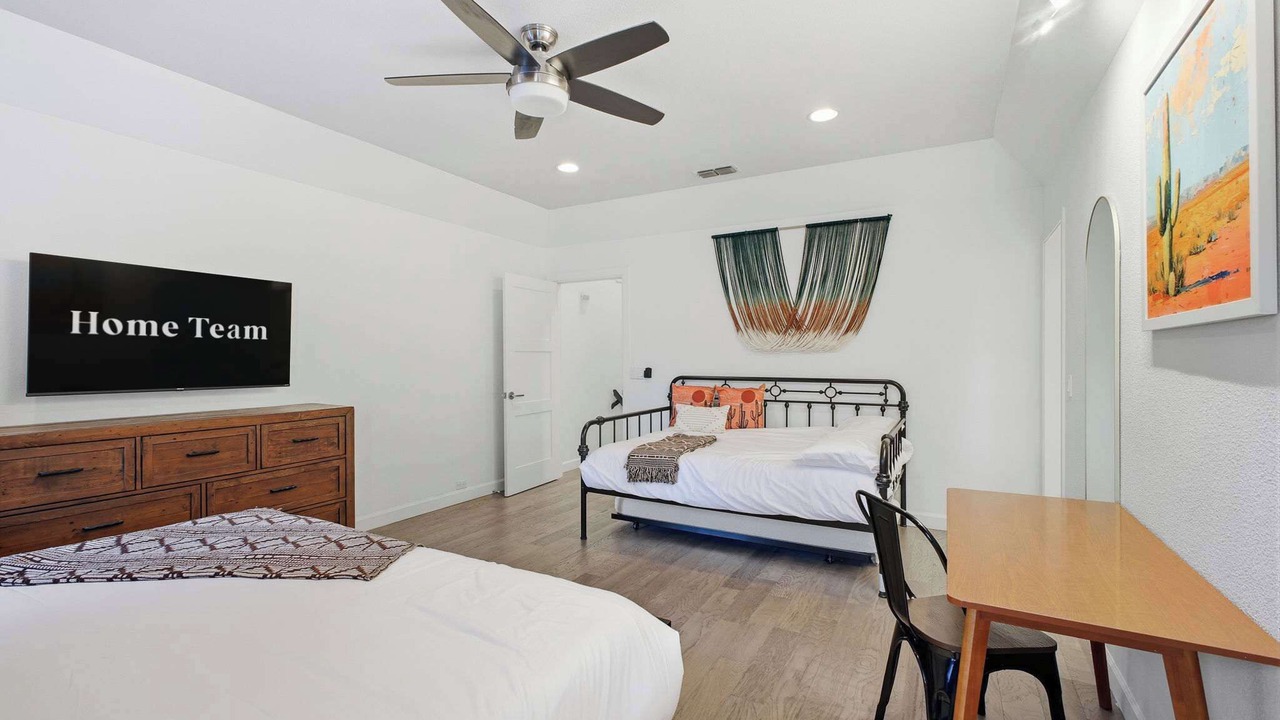 Photo of Bedroom in North San Antonio - SAT