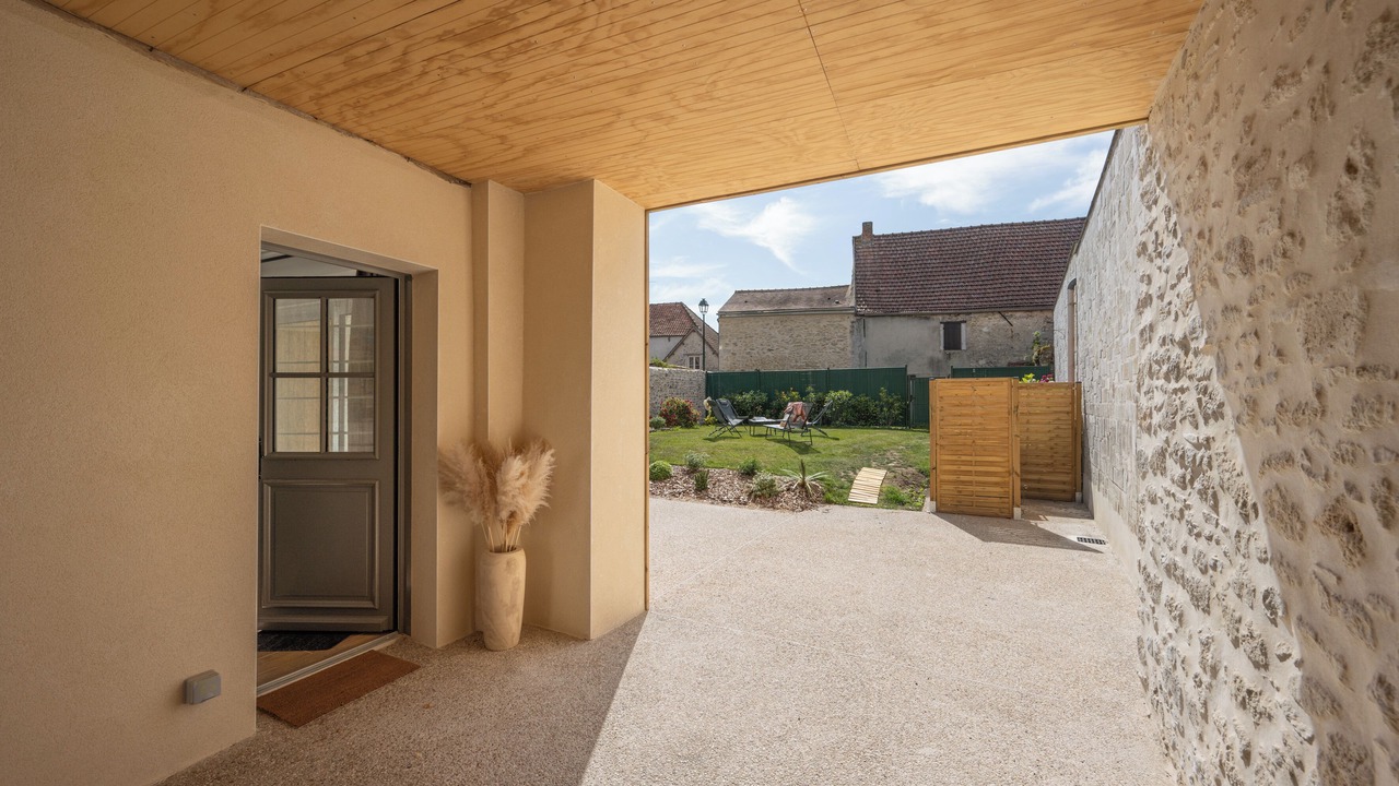 Photo of Outdoor in Barbery