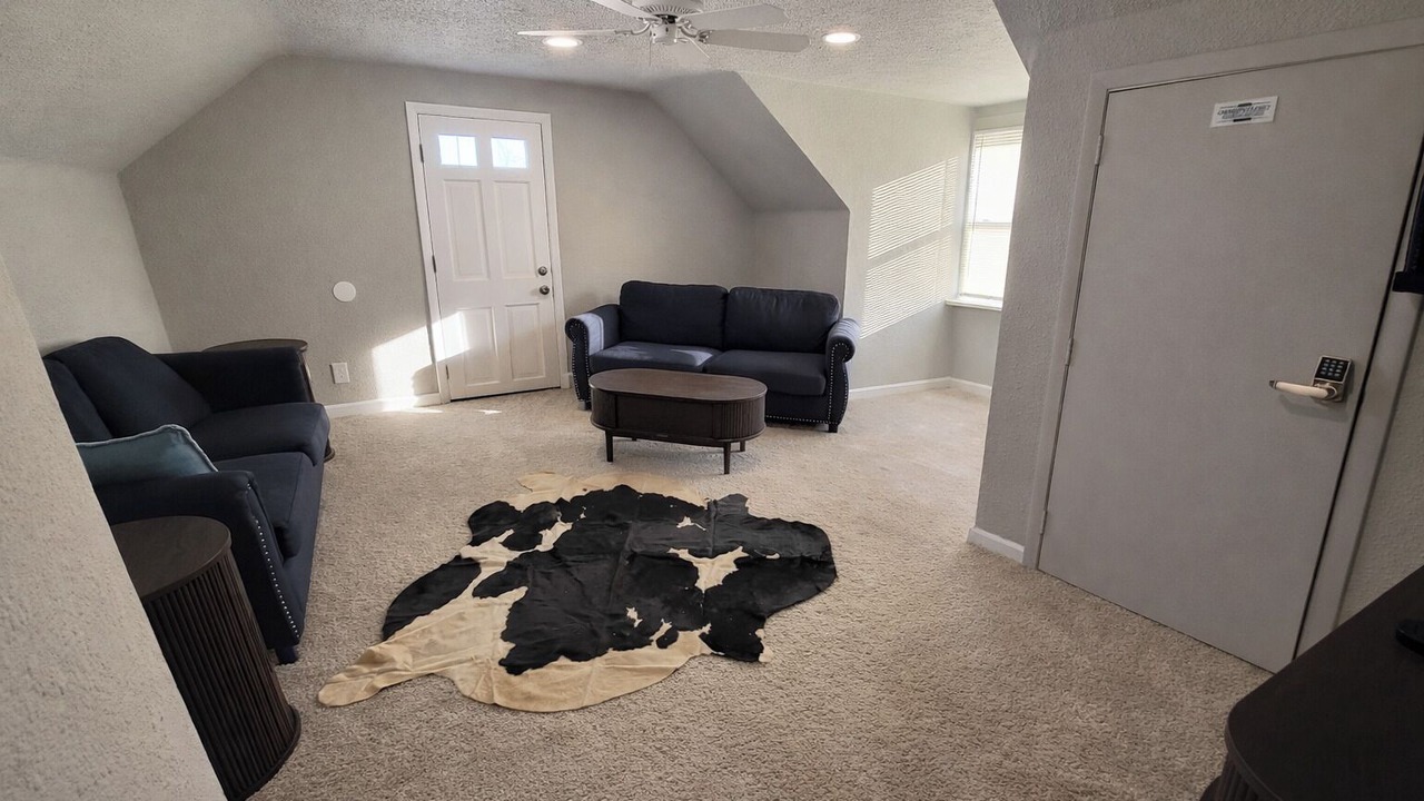 Photo of Livingroom in Clayton-Tamm