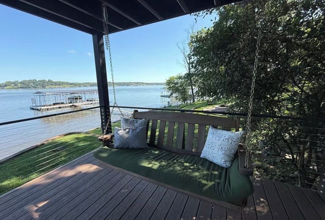 Photo of Patio Balcony in Grove