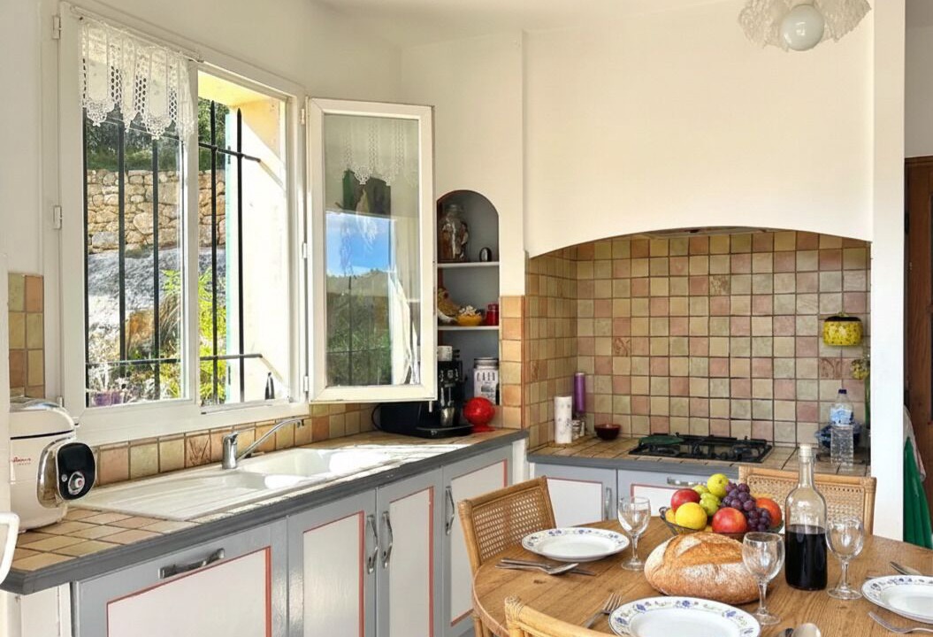 Photo of Kitchen in Jouques