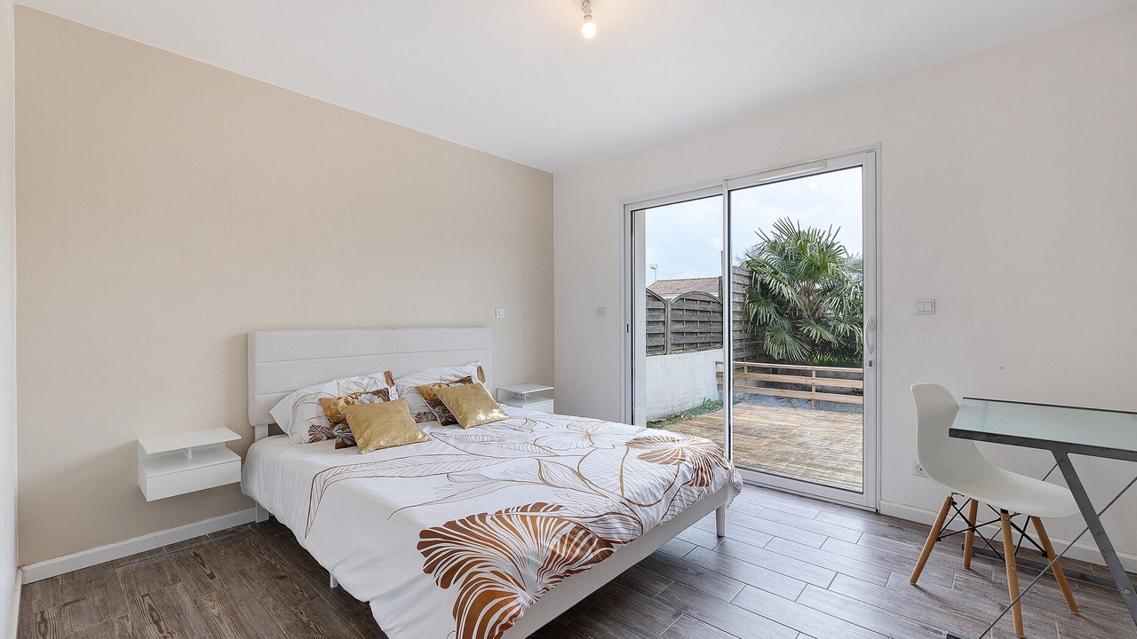 Photo of Bedroom in Saint-Florent-des-Bois