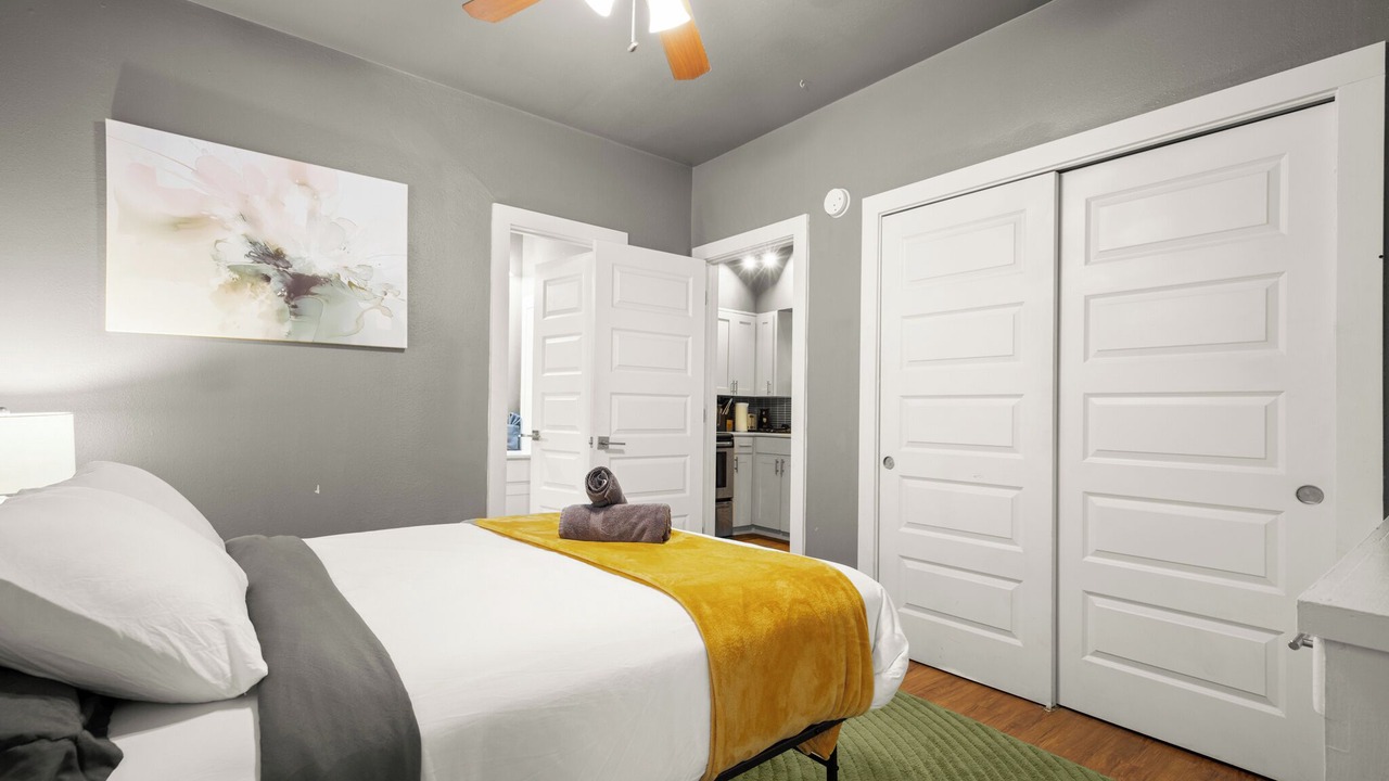 Photo of Bedroom in North University