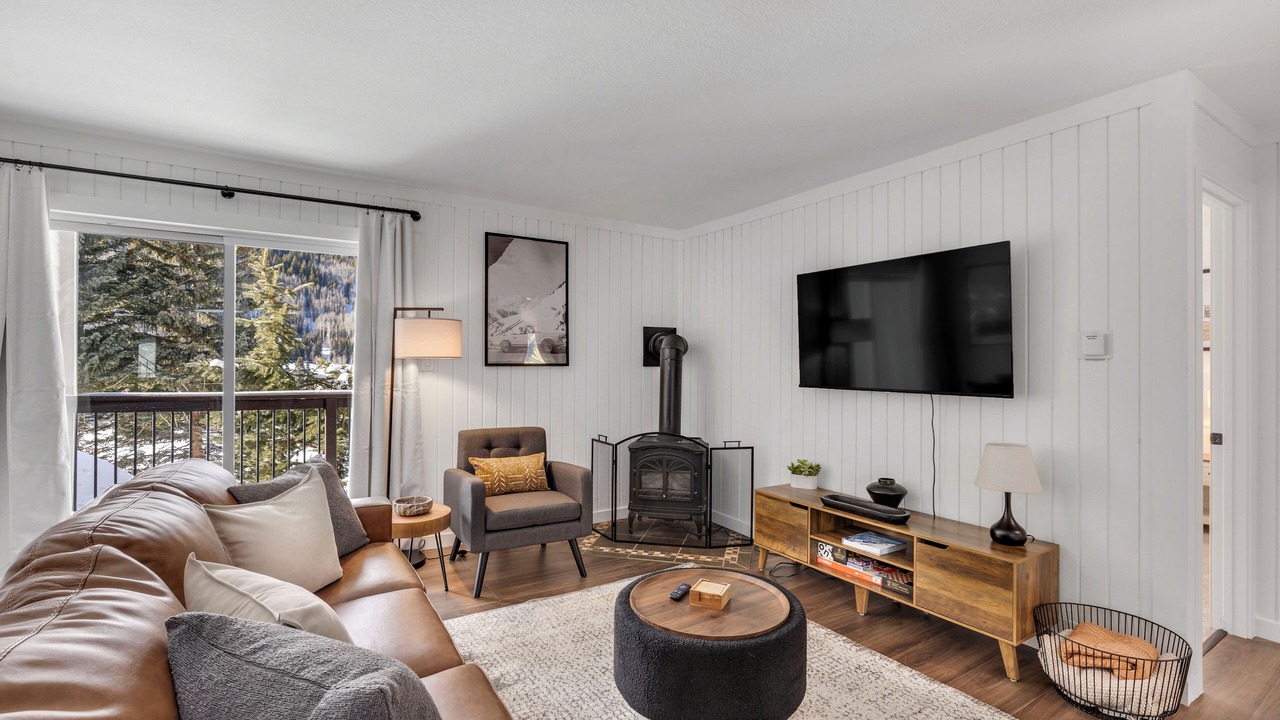 Photo of Livingroom in Blue River