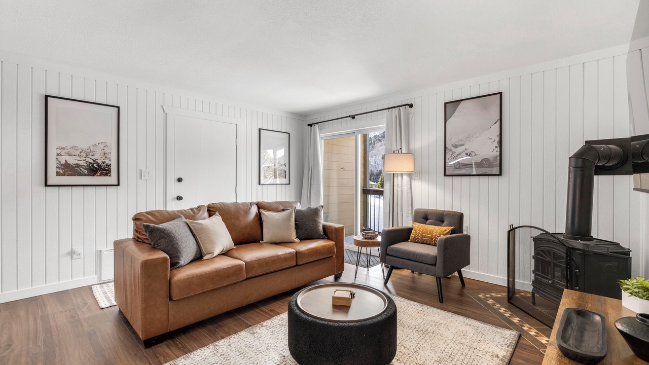 Photo of Livingroom in Blue River