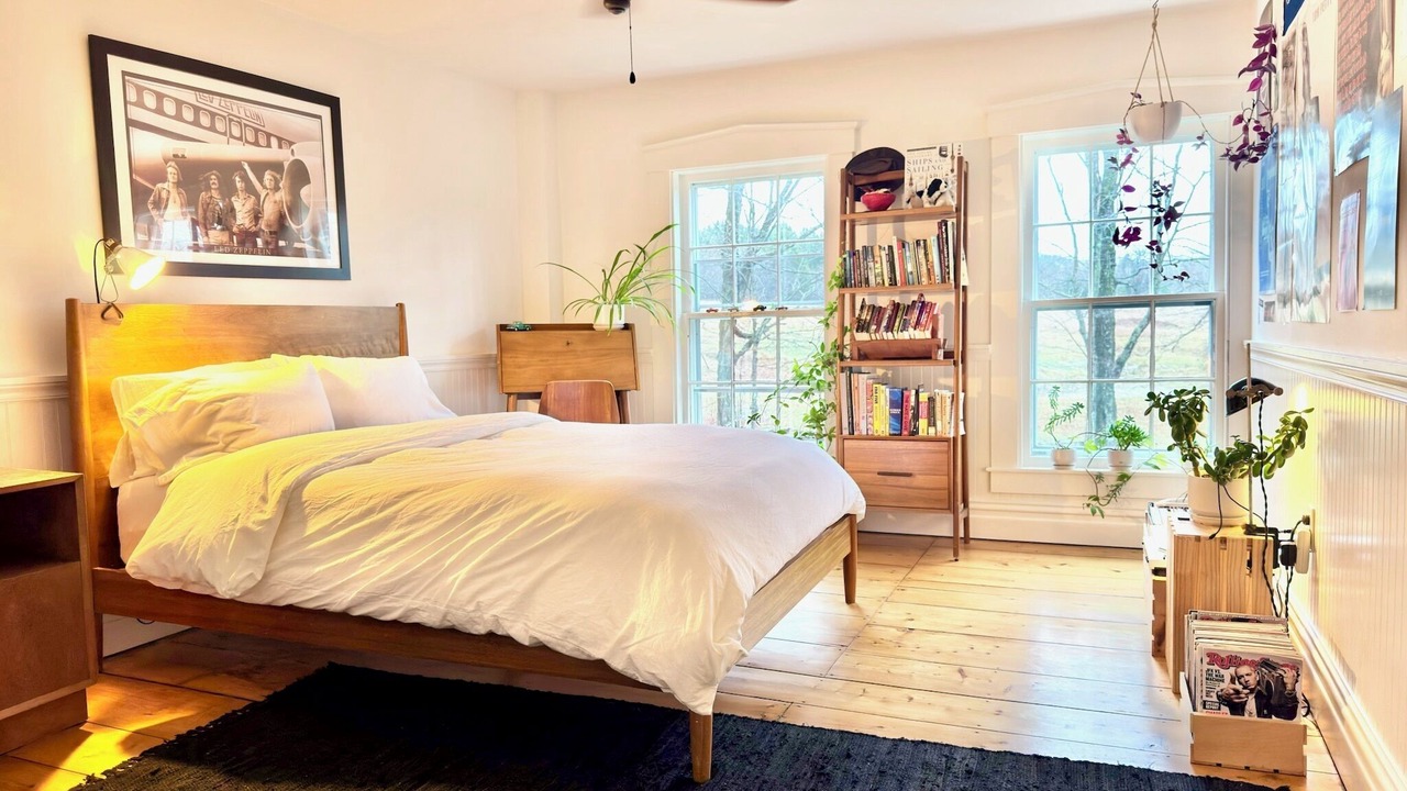 Photo of Bedroom in Belmont