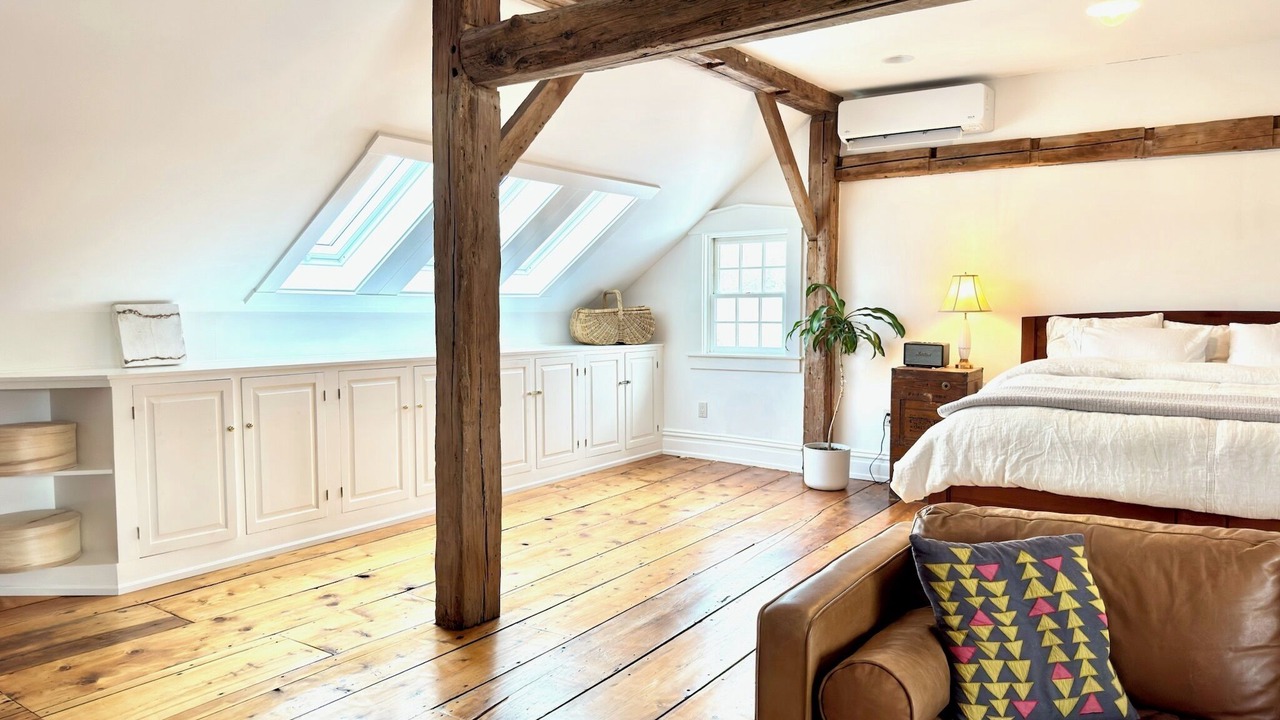 Photo of Bedroom in Belmont