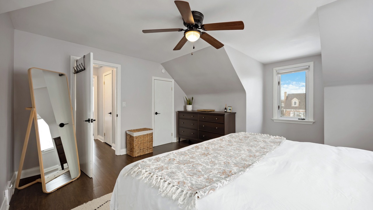 Photo of Bedroom in Sarnia