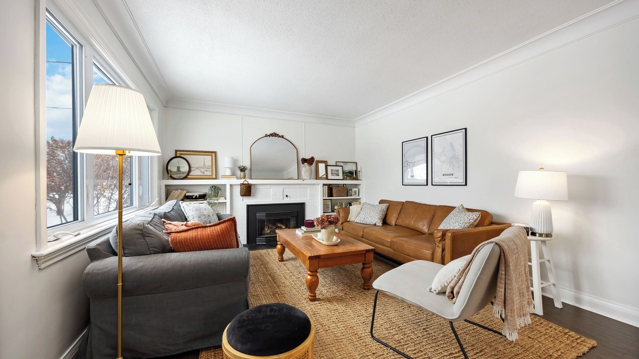 Photo of Livingroom in Sarnia