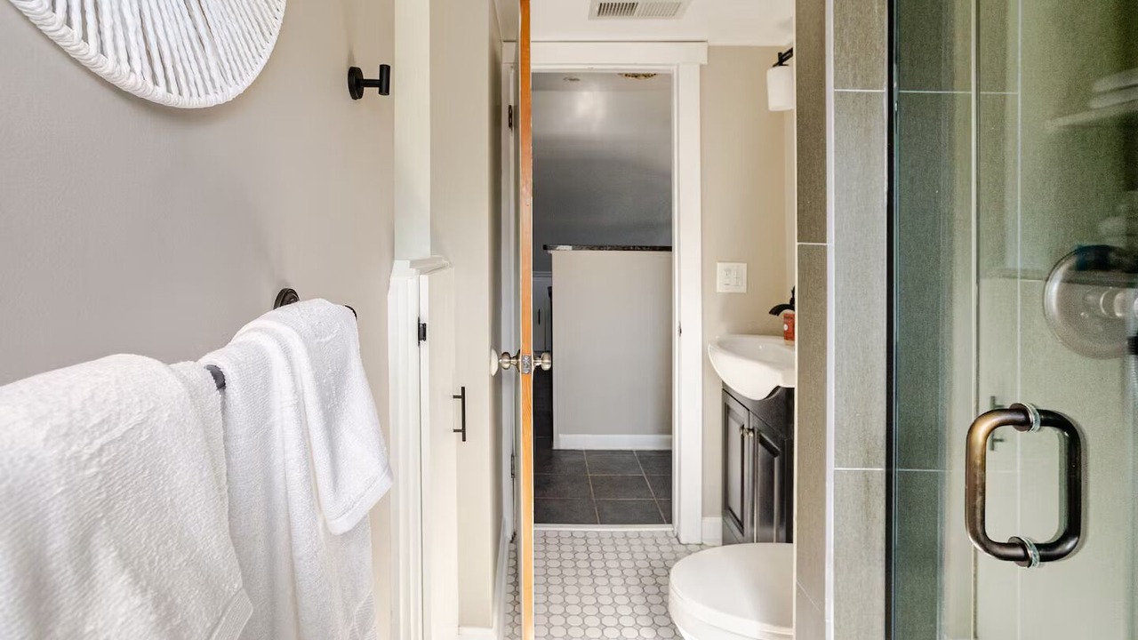 Photo of Bathroom in Forest Park