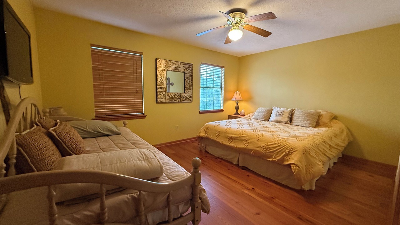 Photo of Bedroom in South Toledo Bend