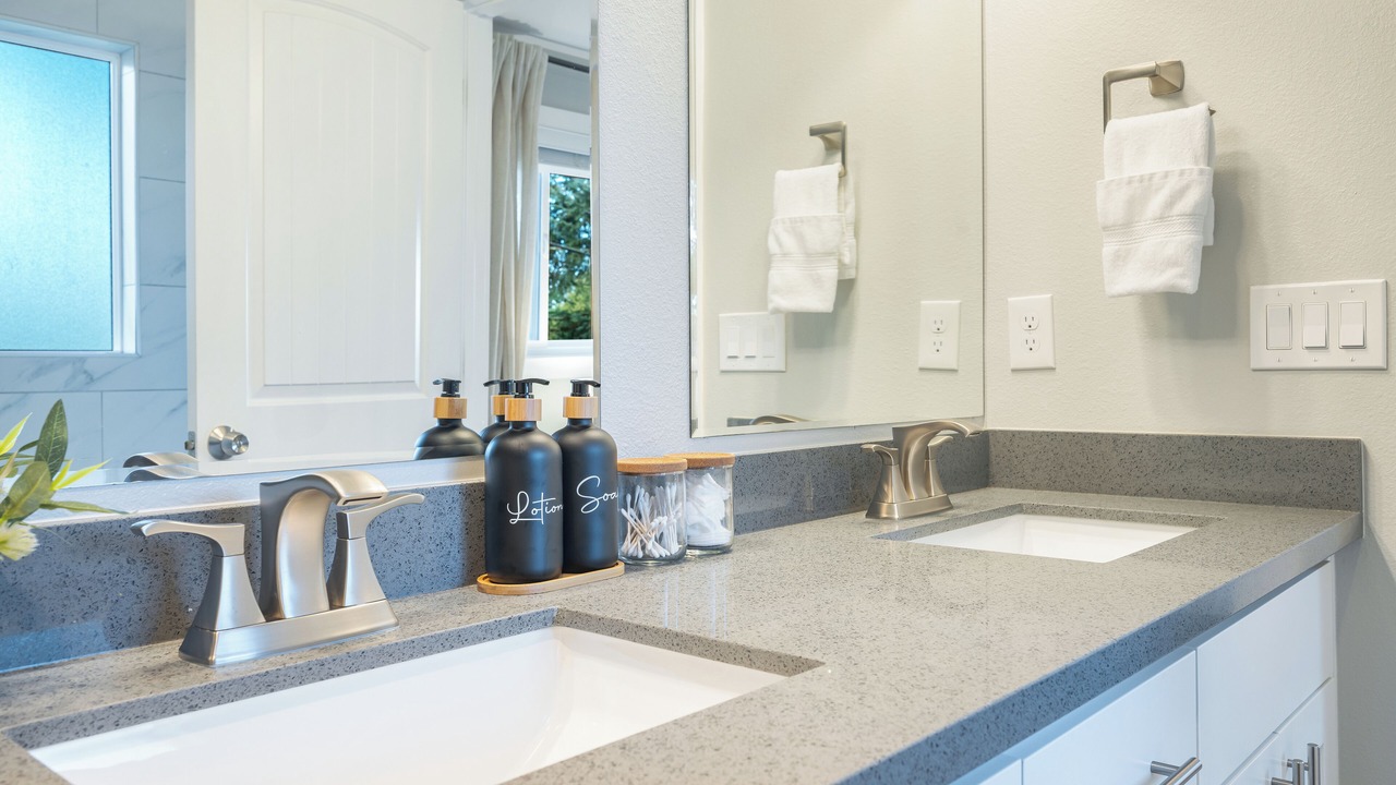 Photo of Bathroom in Hillwood