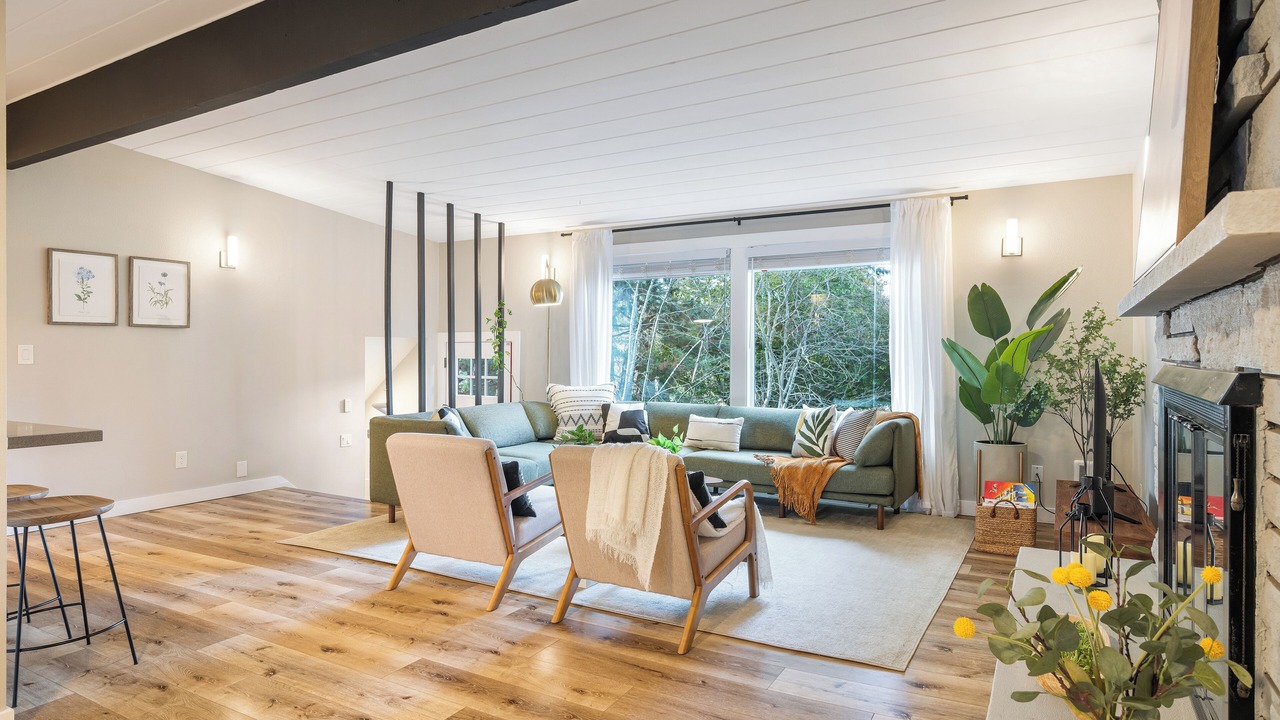 Photo of Livingroom in Hillwood