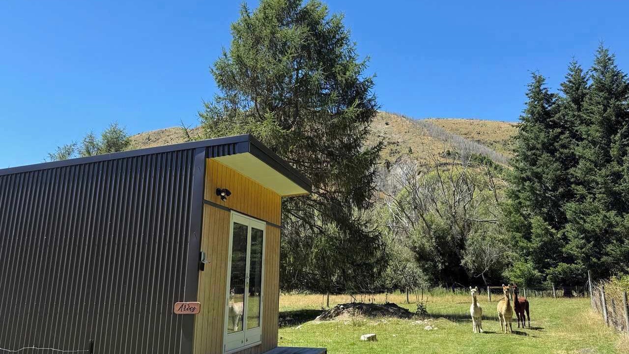 Photo of Outdoor in Burkes Pass