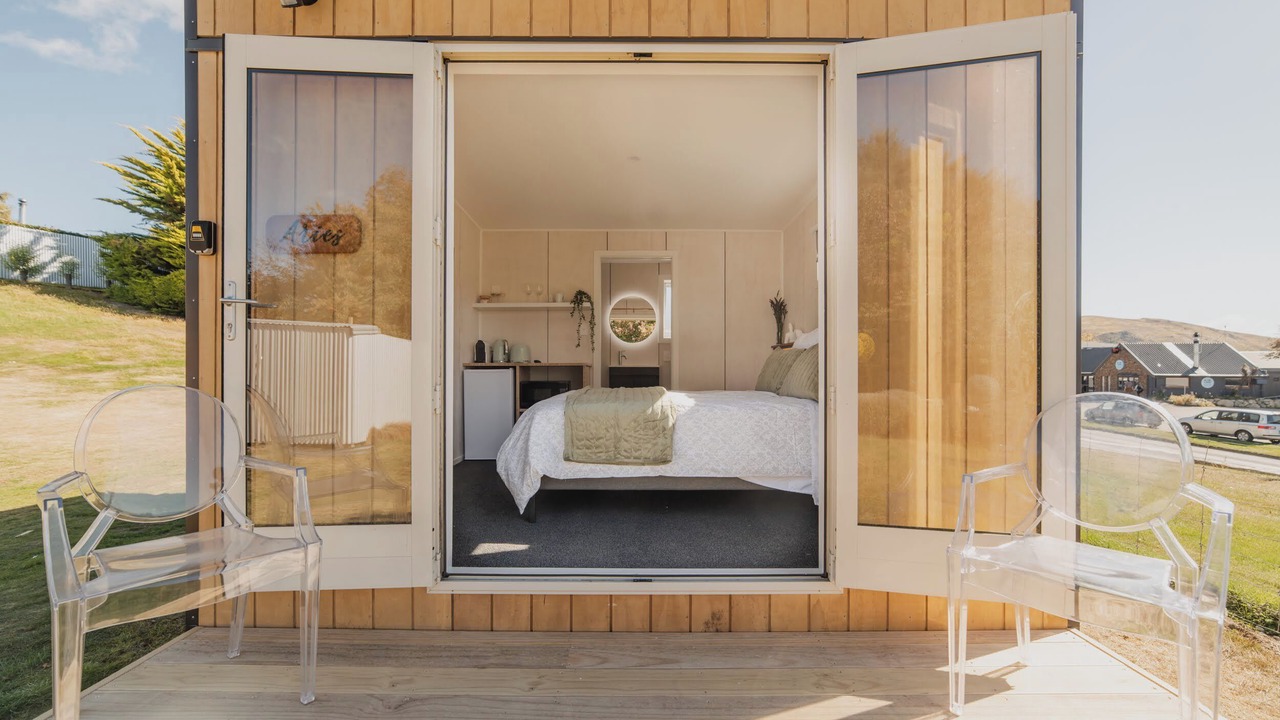 Photo of Bedroom in Burkes Pass