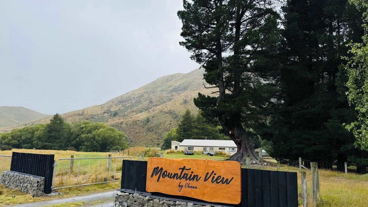 Photo of Outdoor in Burkes Pass