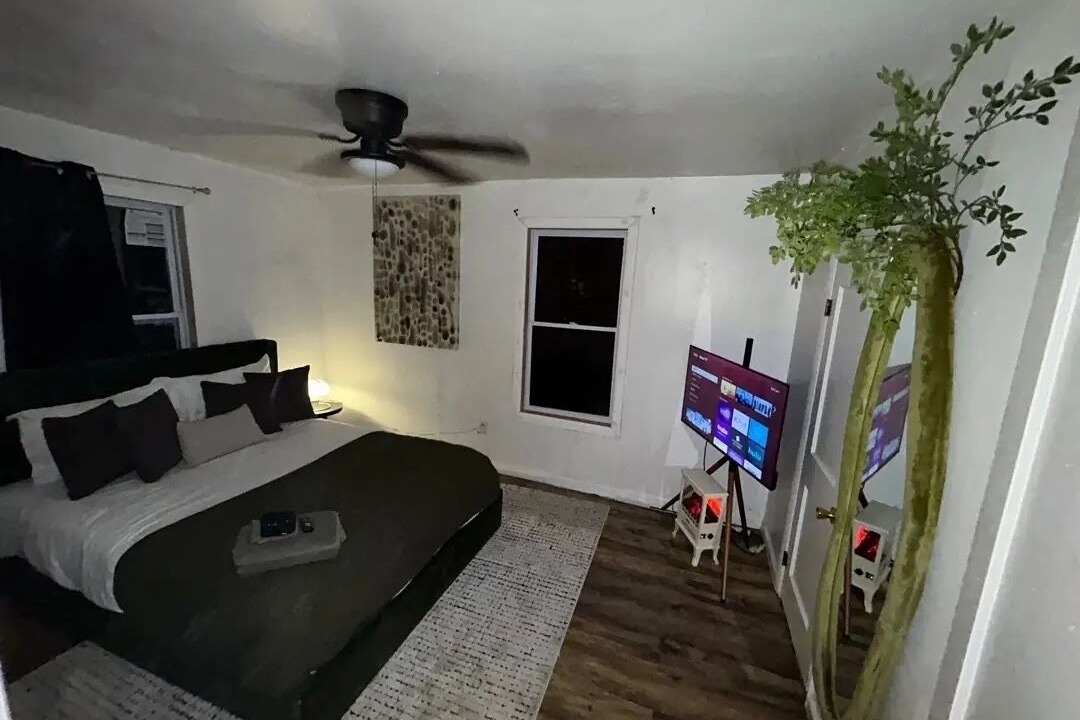 Photo of Bedroom in Poplar Bluff