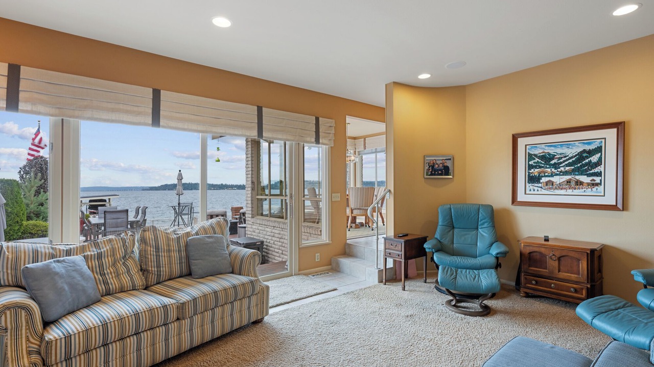 Photo of Livingroom in Mercer Island