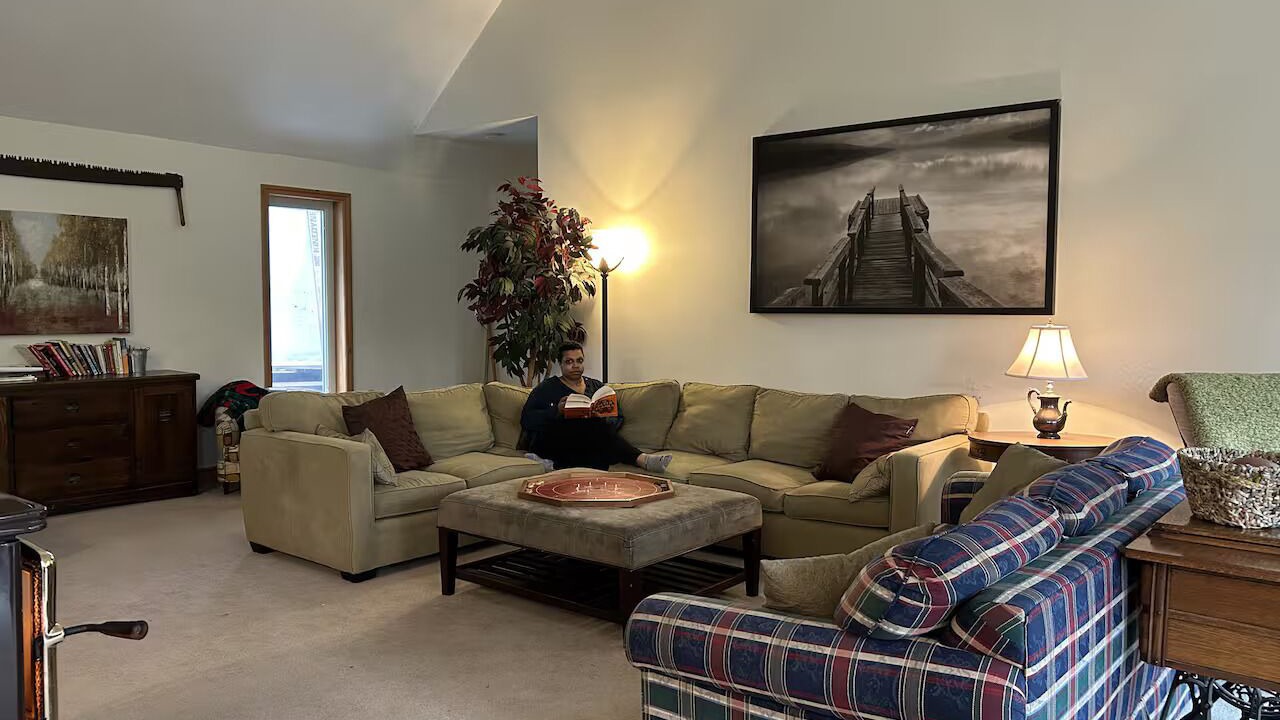 Photo of Livingroom in Bracebridge