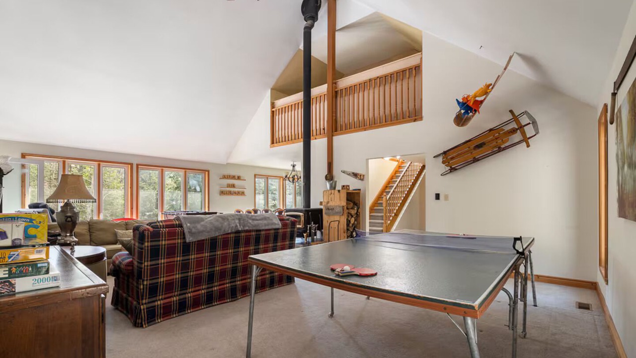 Photo of Bedroom in Bracebridge