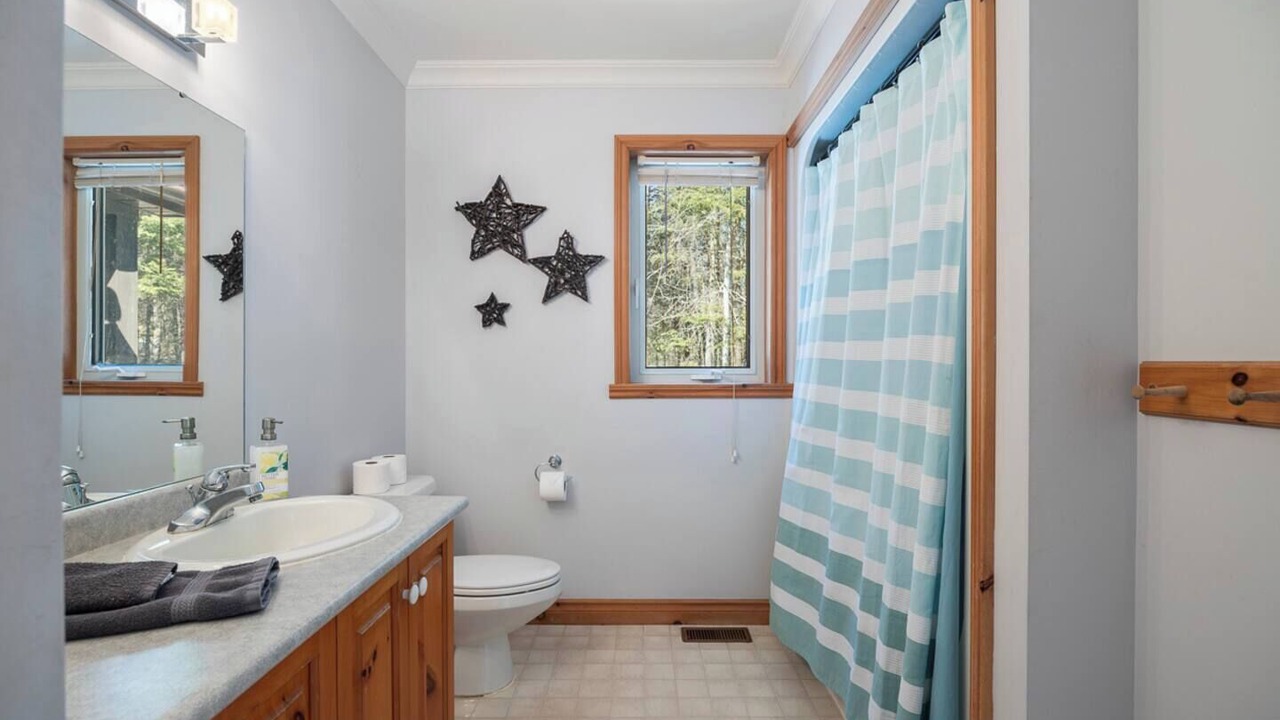Photo of Bathroom in Bracebridge