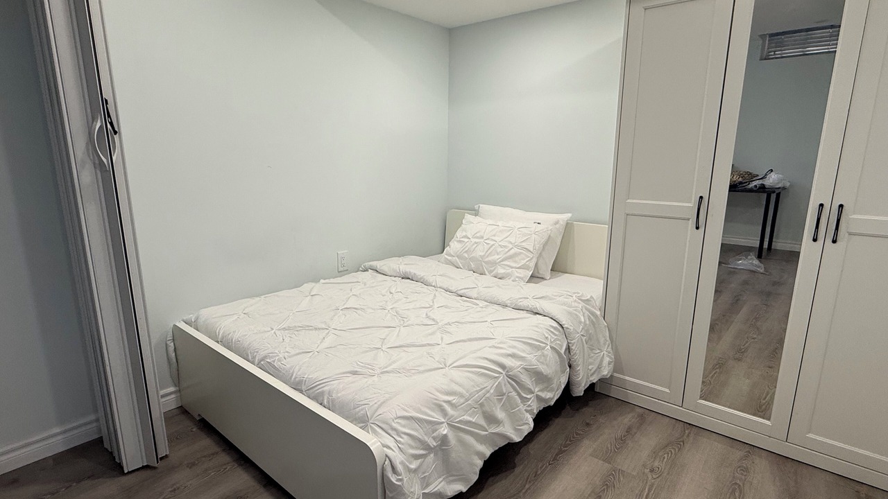 Photo of Bedroom in Mississauga