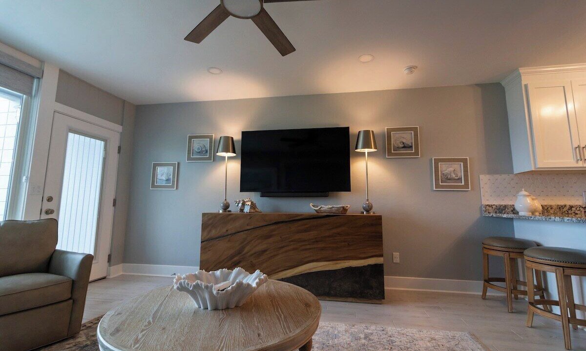Photo of Livingroom in Panacea
