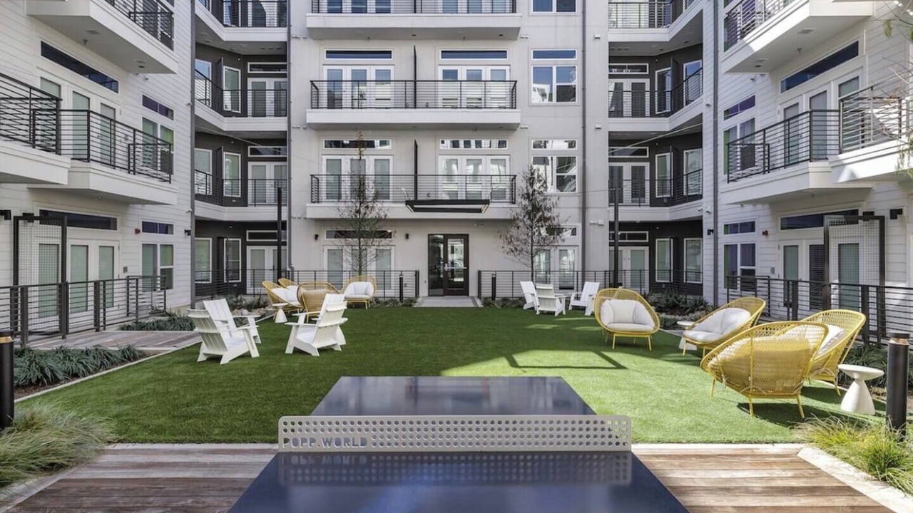 Photo of Patio Balcony in East Riverside - Oltorf