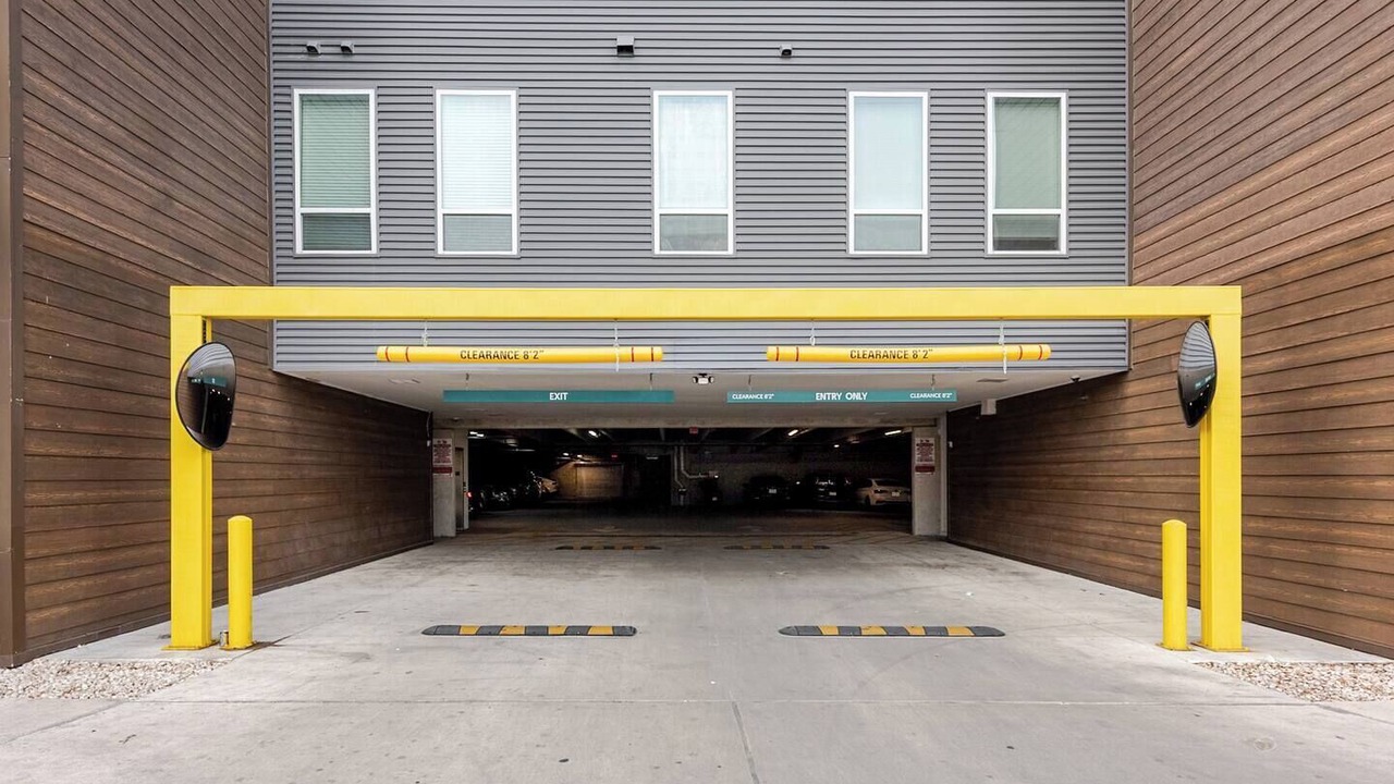 Photo of Outdoor in East Riverside - Oltorf