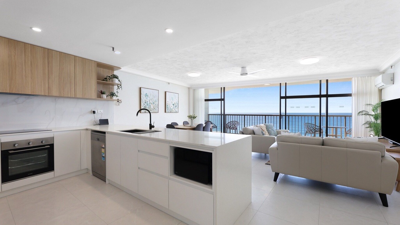 Photo of Others in Surfers Paradise