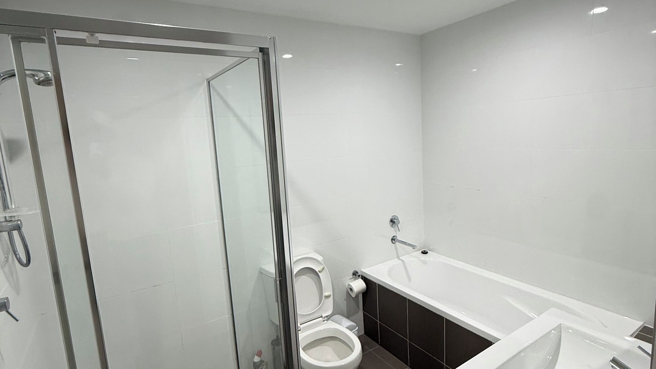 Photo of Bathroom in Rockdale