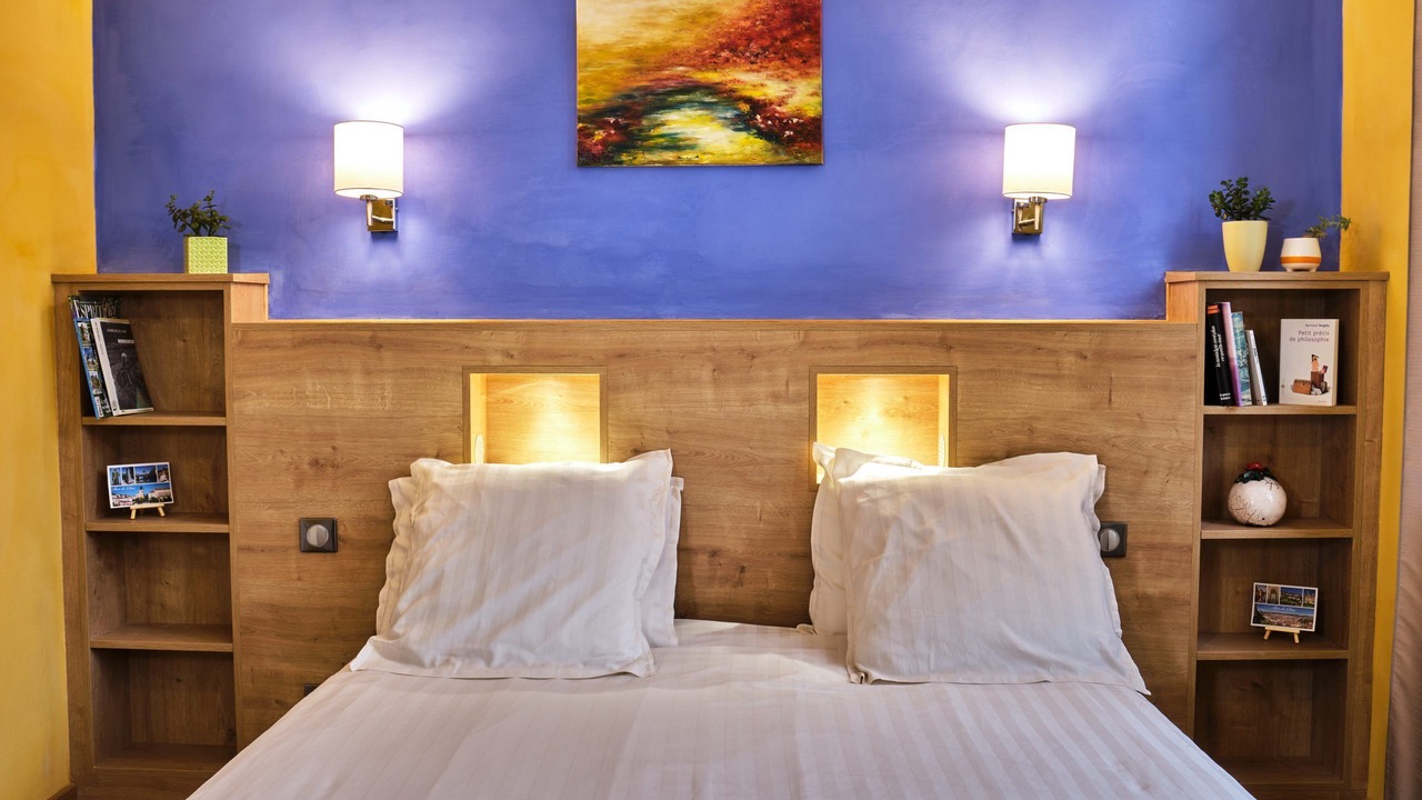 Photo of Bedroom in Bar-le-Duc