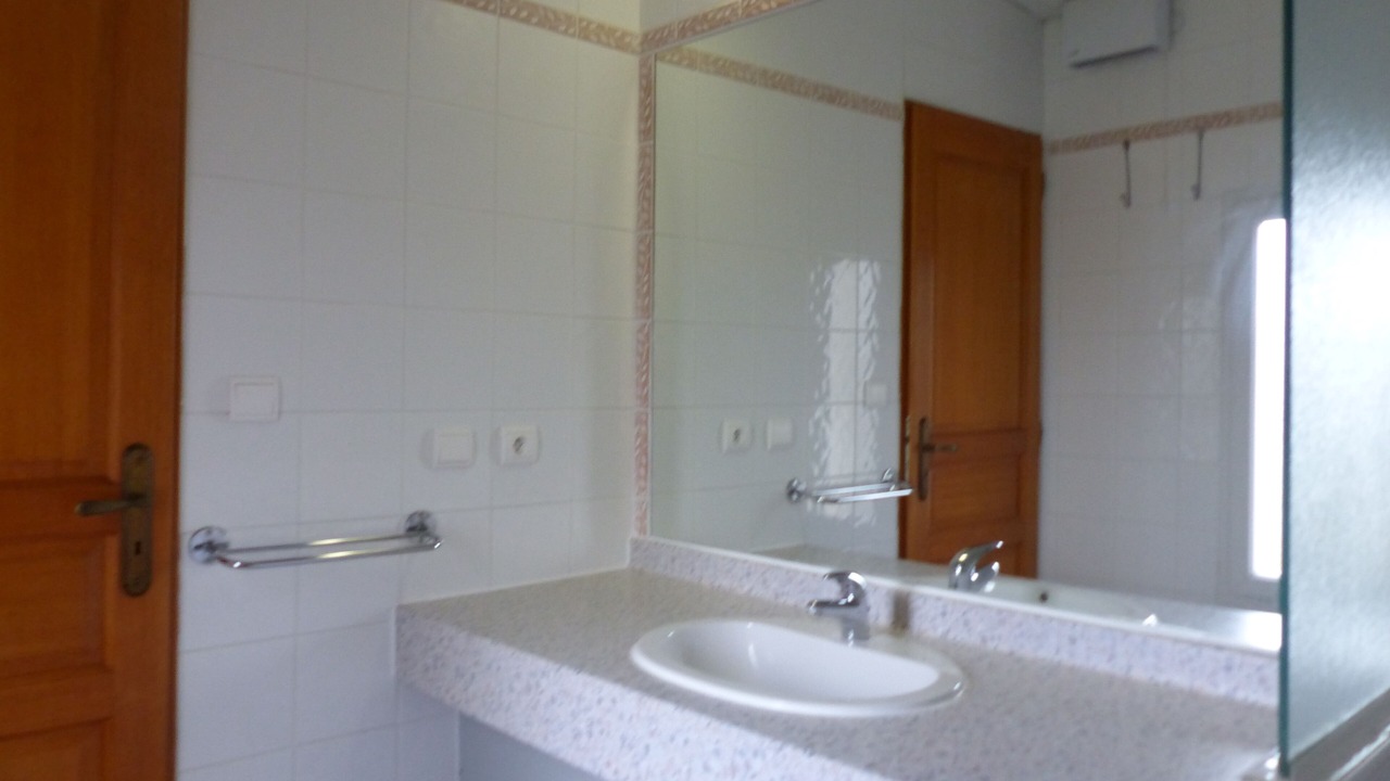 Photo of Bathroom in Quillan