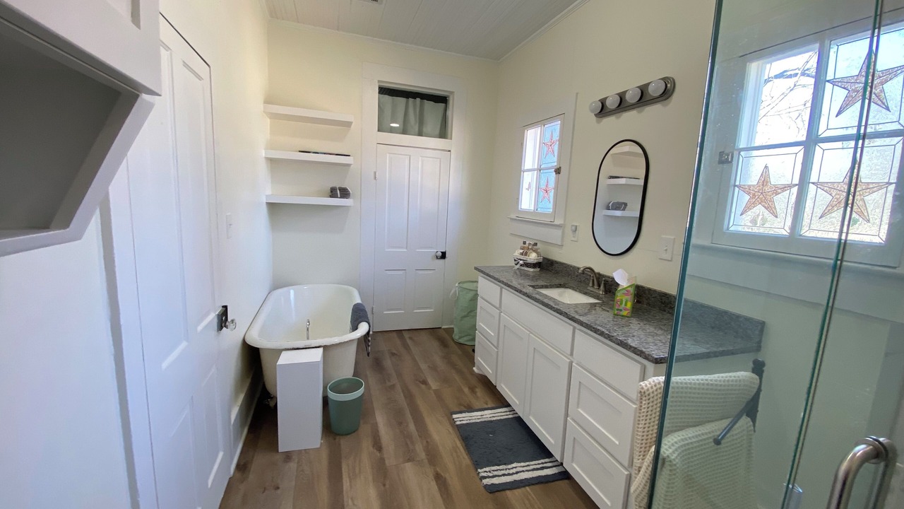 Photo of Bathroom in Rogers