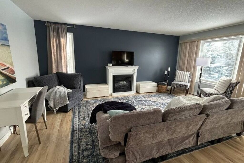 Photo of Livingroom in Centre Wellington